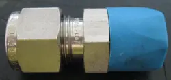 SWAGELOK SS-600-1-6 STAINLESS STEEL TUBE FITTING 3/8