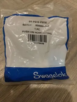 SWAGELOK SS-PB16-PM16 NEW IN PACK PUSH ON HOSE FITTING