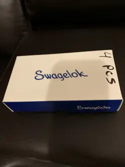 SWAGELOK SS-16-VCR-1  NEW IN BOX 4 PCS 1 INCH VCR FEMALE NUT