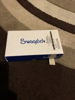 SWAGELOK SS-8-VCR-FLC NEW IN BOX 5 PCS 1/2 VCR FTG LOCK ASSEMB