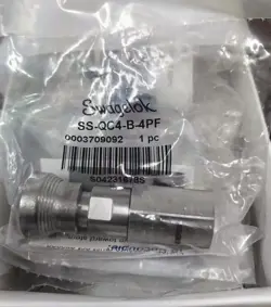 1PC SWAGELOK SS-QC4-B-4PF CARD PIPE JOINT