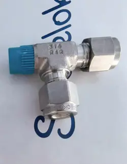 1PC SWAGELOK SS-400-3TMT CARD PIPE JOINT