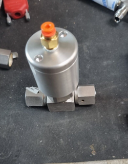 SWAGELOK 6LVV-DPFR4-P-C DIAPHRAGM SEALED VALVE (IN38S2)