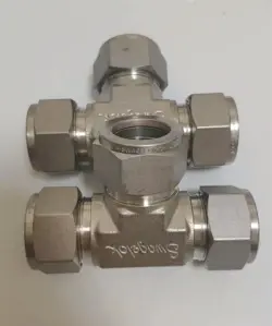 1PC SWAGELOK SS-1210-4