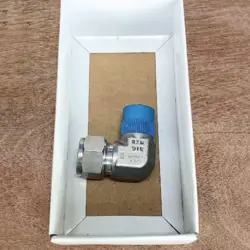1PC SWAGELOK SS-16M0-2-8 CARD PIPE JOINT