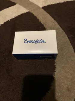 SWAGELOK SS-16-VCR-P 2 PCS NEW IN BOX 1 INCH VCR PLUG