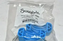 NEW SWAGELOK 304-S5-PP-20P BOLTED PLASTIC CLAMP PIPE SUPPORT KIT