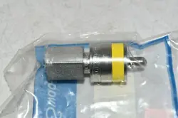 NEW SWAGELOK SS-QC4-S-4PFK4 STAINLESS QUICK CONNECT STEM FITTING