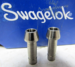 ??NEW SWAGELOK SS-401-PC TUBE  1/4