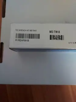 SWAGELOK MS-TW-8 TEE WRENCH KIT (BRAND NEW)