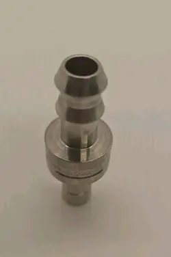 NEW SWAGELOK PUSH-ON HOSE END CONNECTION 3/8 STAINLESS STEEL SS-PB6-TA6