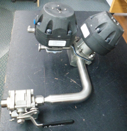 ITT B208 1/2' & 1 PNEUMATIC DIAPHRAGM VALVE 1/2