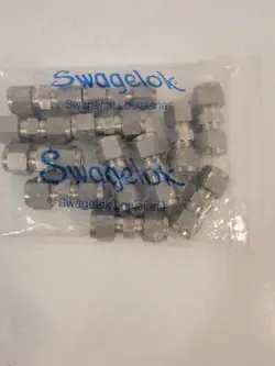 SWAGELOK SS-600-6 STAINLESSSTEEL 3/8