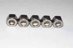 NUT 1/2