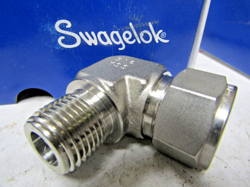 ??NEW SWAGELOK SS-1210-2-8RT