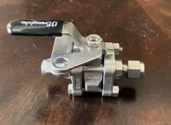 SWAGELOK 1/4 SS-62TS4-JL