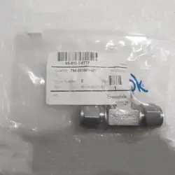 1PC SWAGELOK SS-810-3-8TTF CARD PIPE JOINT