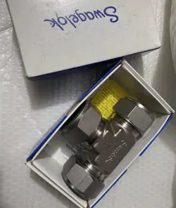 1PC SWAGELOK SS-25M0-3 CARD PIPE JOINT