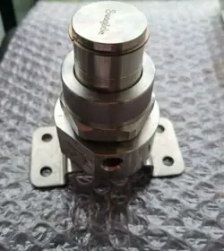 SWAGELOK SS-FCC STAINLESS STEEL COALESCING / PARTICLE FILTER (IN16S1B2)