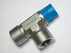 1 - SWAGELOK STAINLESS STEEL STREET TEE FITTING, 1/2