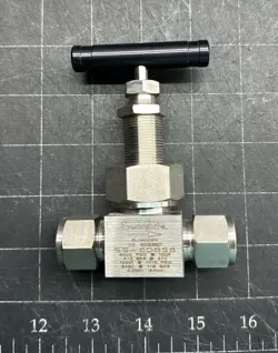 VALVE 1/2 SWAGELOK