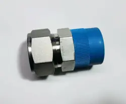 SWAGELOK STAINLESS STEEL CONNECTOR MALE 1