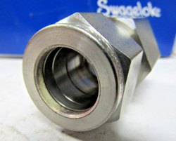 CONNECTOR 5/8