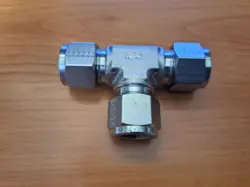 8-DTT-8