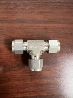 SWAGELOK 3/8 TUBE UNION TEE, SS-600-3 316SS