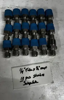 LOT OF 18PCS