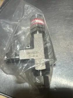 NEW STAINLESS STEEL HIGH PRESSURE PROPORTIONAL RELIEF VALVE,  1/4