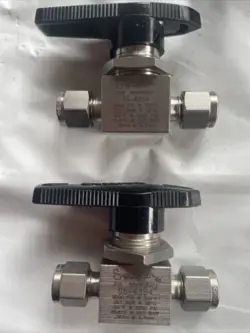 SWAGELOK SS-43S4 BALL