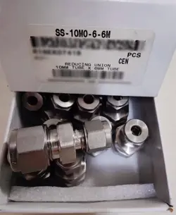 1PC SWAGELOK SS-10M0-6-6M CARD PIPE JOINT