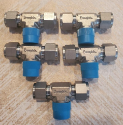 1 LOT OF 5 - SWAGELOK SS BRANCH TEE, 1/2