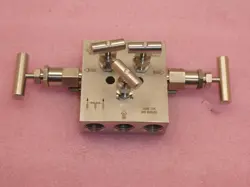 INSTRUMENTS MANIFOLD