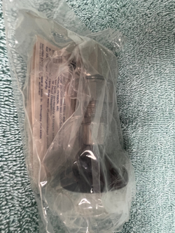 NUPRO SWAGELOK SS-4BK-TW STAINLESS STEEL BELLOWS SEALED VALVE NEW