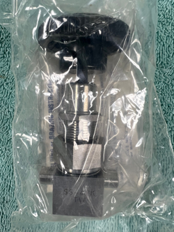 NUPRO SWAGELOK SS-4BK-TW