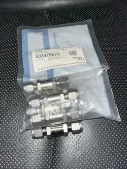 6-SWAGELOK SS-4C-1  , 1/4