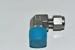 NEW SWAGELOK SS-400-2-6 STAINLESS STEEL SWAGELOK TUBE FITTING, MALE ELBOW, 1/4 I