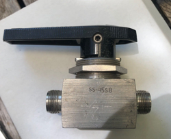 VALVE WITHOUT NUTS