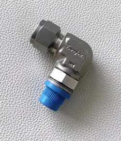 1PC SWAGELOK SS-6M0-2-4PR CARD PIPE JOINT