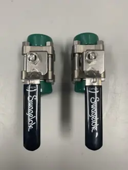 TWO SWAGELOK  SS-65TTS16 STAINLESS STEEL BALL VALVES W/ 1