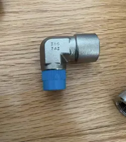 1PC SWAGELOK SS-6-SE CARD PIPE JOINT