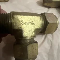 BRASS TEE