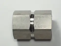 COUPLING 1/2
