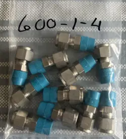 SWAGELOK SS-600-1-4 MALE STRAIGHT CONNECTOR 3/8