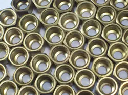 NUTS 1/4