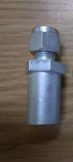 ADAPTER FITTING SWAGELOK