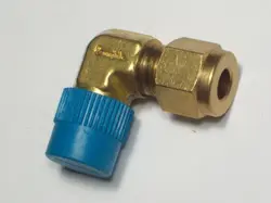 1 - SWAGELOK BRASS ELBOW FITTING, 1/4