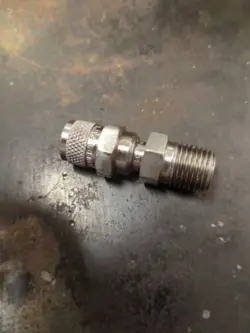 NUPRO / SWAGELOK 316 SS PURGE VALVE SS-4P-4M
